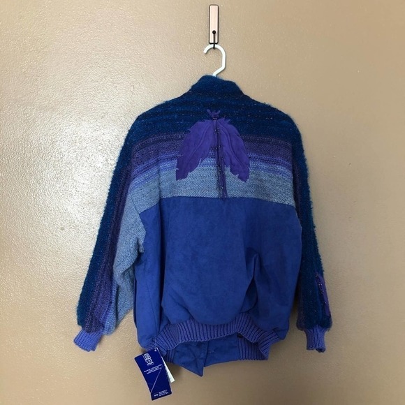 NWT Multi-Color Suede Coat with Feather Designs Size M - Picture 2 of 10